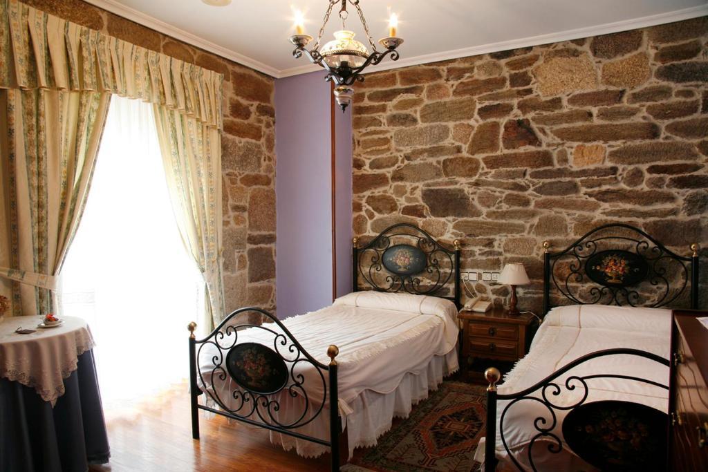Hotel Pousada Vicente Risco Кастро-Кальделас Экстерьер фото