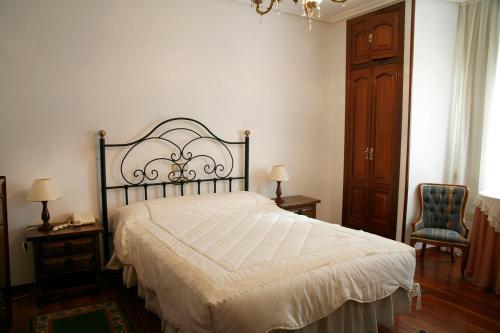 Hotel Pousada Vicente Risco Кастро-Кальделас Экстерьер фото